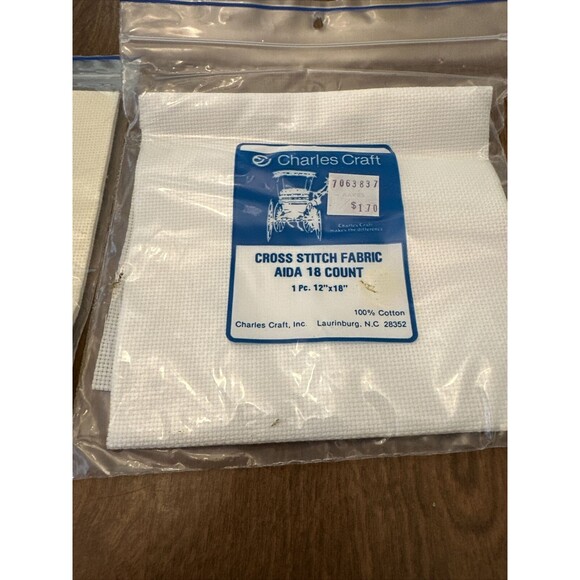 Charles Craft 18ct AIDA Cross Stitch Fabric 1 WHITE 1 Ivory 12x18 Cotton NOS - Picture 3 of 4